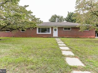 7 Arwin Dr, Hummelstown, PA 17036