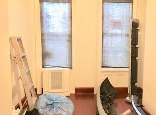 1620 Summerfield St, Ridgewood, NY 11385