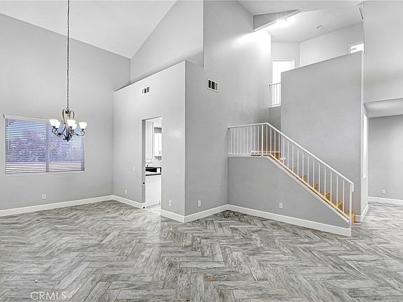 3rd image of 709 E Agape Ave