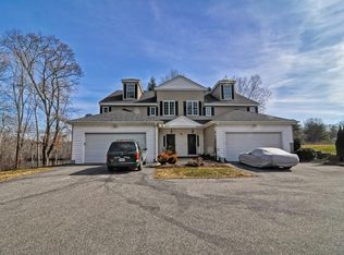 85 East St #B, Middleton, MA 01949