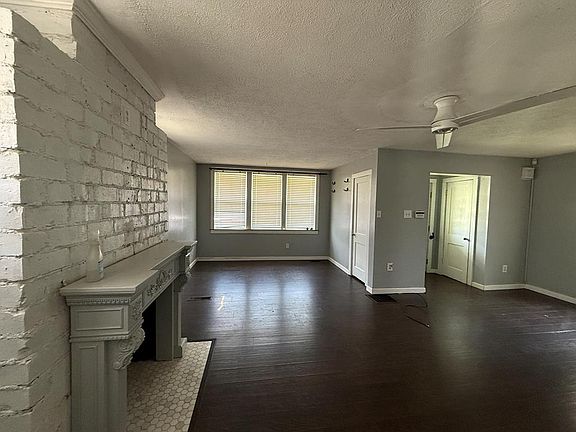 5th image of 692 South St