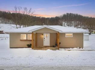 1829 Crooked Run Rd, Clarksburg, WV 26301