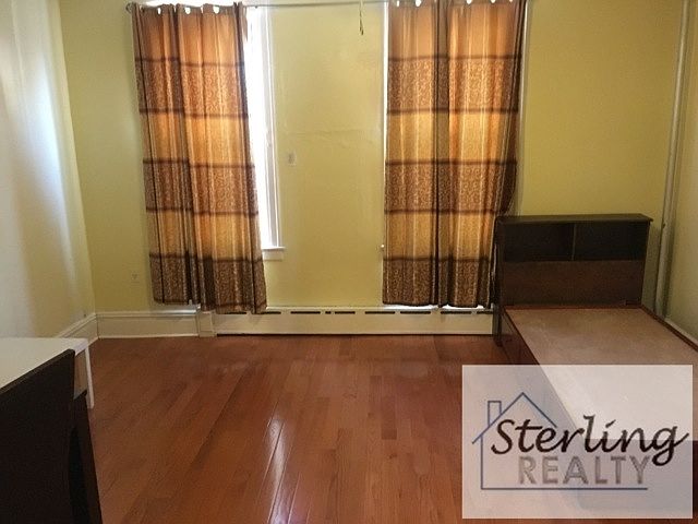 1st image of 1427 26th Ave #1