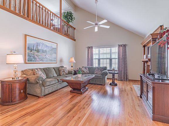 4th image of 20956 W Orangeblossom Ln