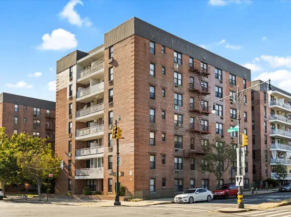 3235 Emmons Avenue image 1 of 14