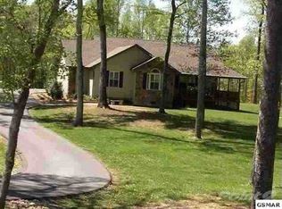 500 Wells Spring Rd, Dandridge, TN 37725