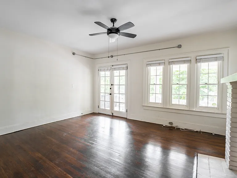 536 Boulevard Pl NE #1 — Photo 5