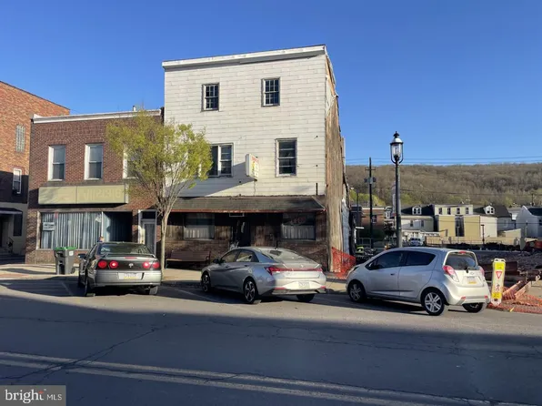 34-36 E Center St, Mahanoy City, PA 17948