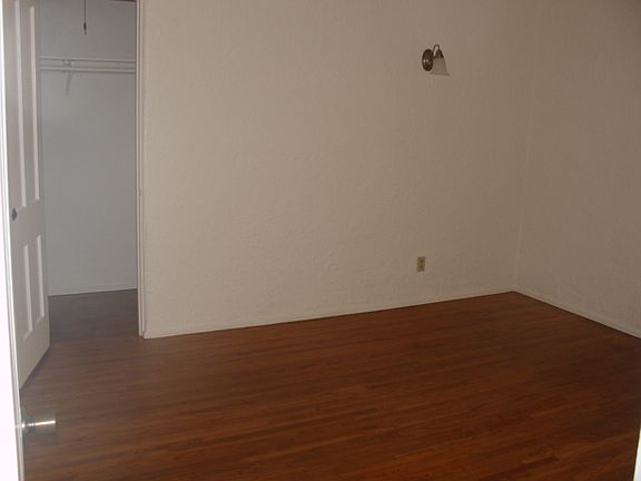 5th image of 74A Granada Ave