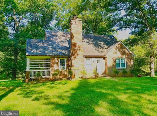21120 Martinsburg Rd, Dickerson, MD 20842