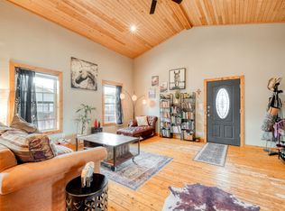 505 San Saba St, Lockhart, TX 78644