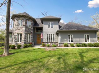 136 Saint Andrews Trl, Fontana, WI 53125