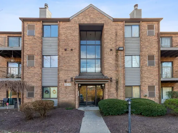 1544 W Galbraith Rd APT 309, Cincinnati, OH 45231