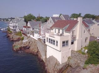 19 Goodwins Ct, Marblehead, MA 01945