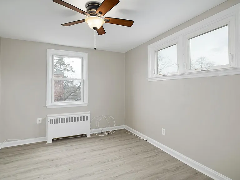 801 Eaton Rd #2 — Photo 9