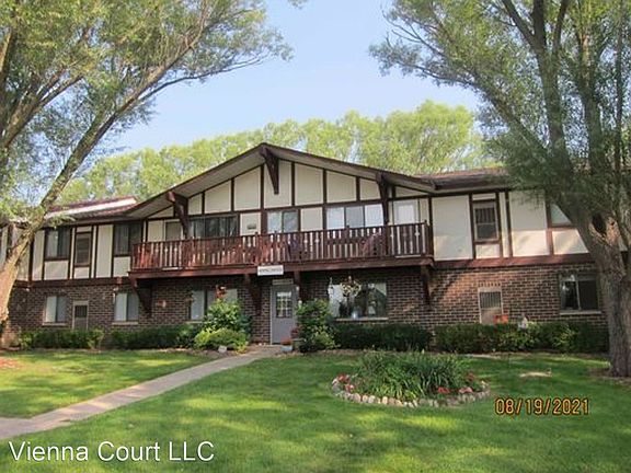 4th image of N111W15782 Vienna Ct APT 15