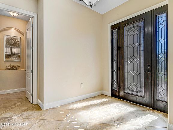 3rd image of 1274 Alto Vista Dr