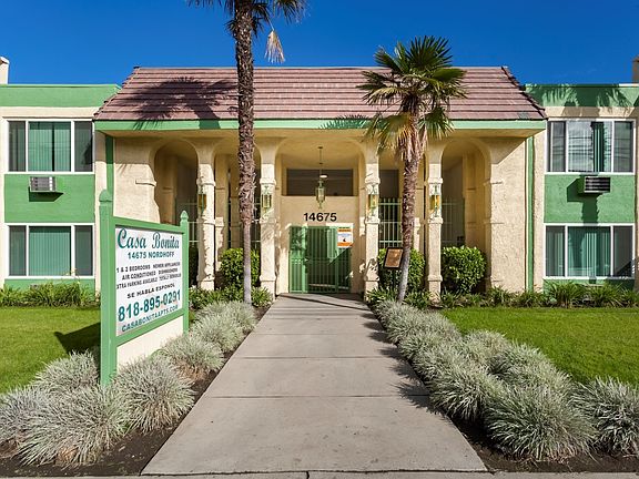 2nd image of 14675 Nordhoff St APT 202