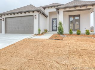 8632 S Olympia Pl, Tulsa, OK 74132