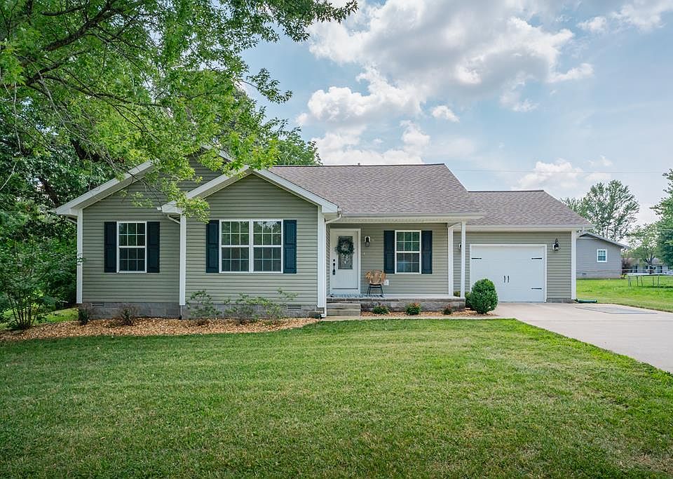 1st image of 262 Randall Dr