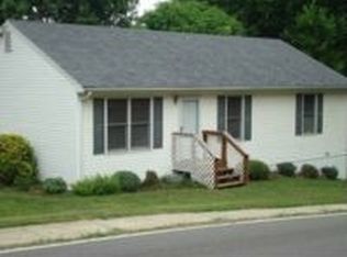 2601 Hillcrest Ave NW, Roanoke, VA 24012