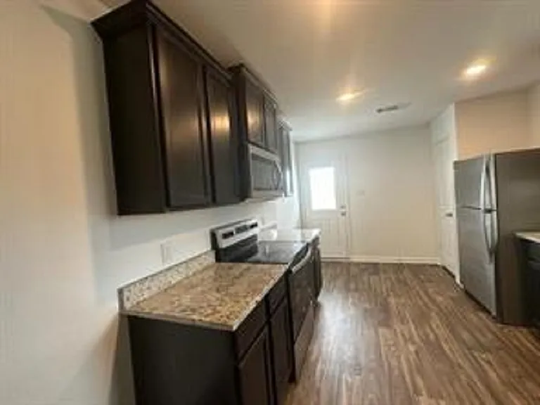 18300 Speculator Ln — Photo 9