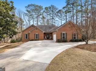 205 Wyngate Cir, Fayetteville, GA 30215