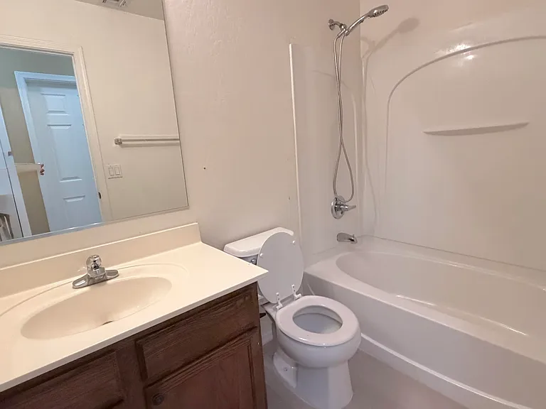 10020 W Wood St — Photo 18