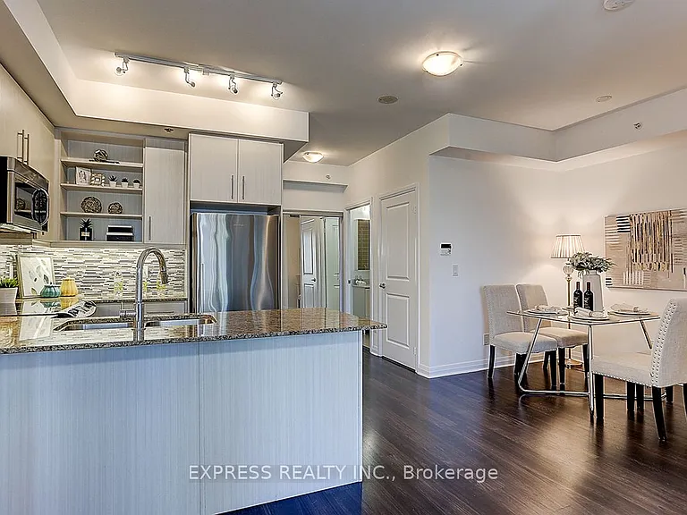 55 Oneida Cres #308 — Photo 14