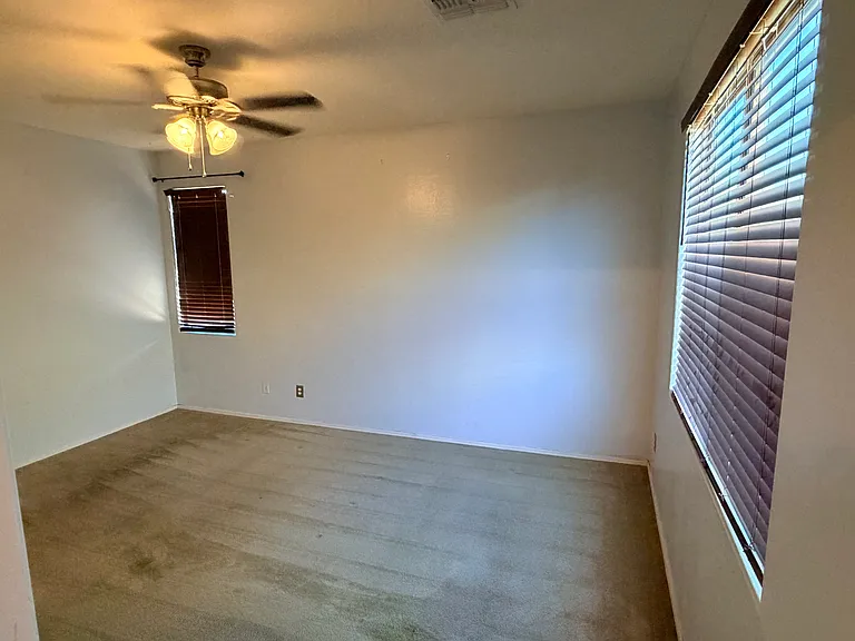 3821 E Flower Ct — Photo 9