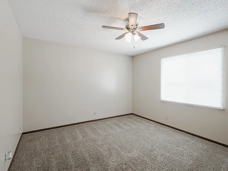 4620 Meredeth St #5 — Photo 8