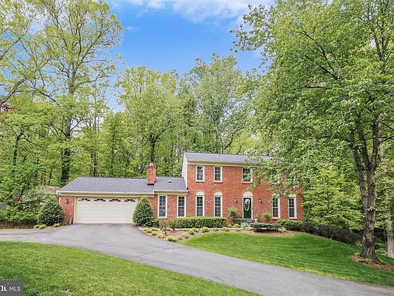 3rd image of 3100 Cobb Hill Ln