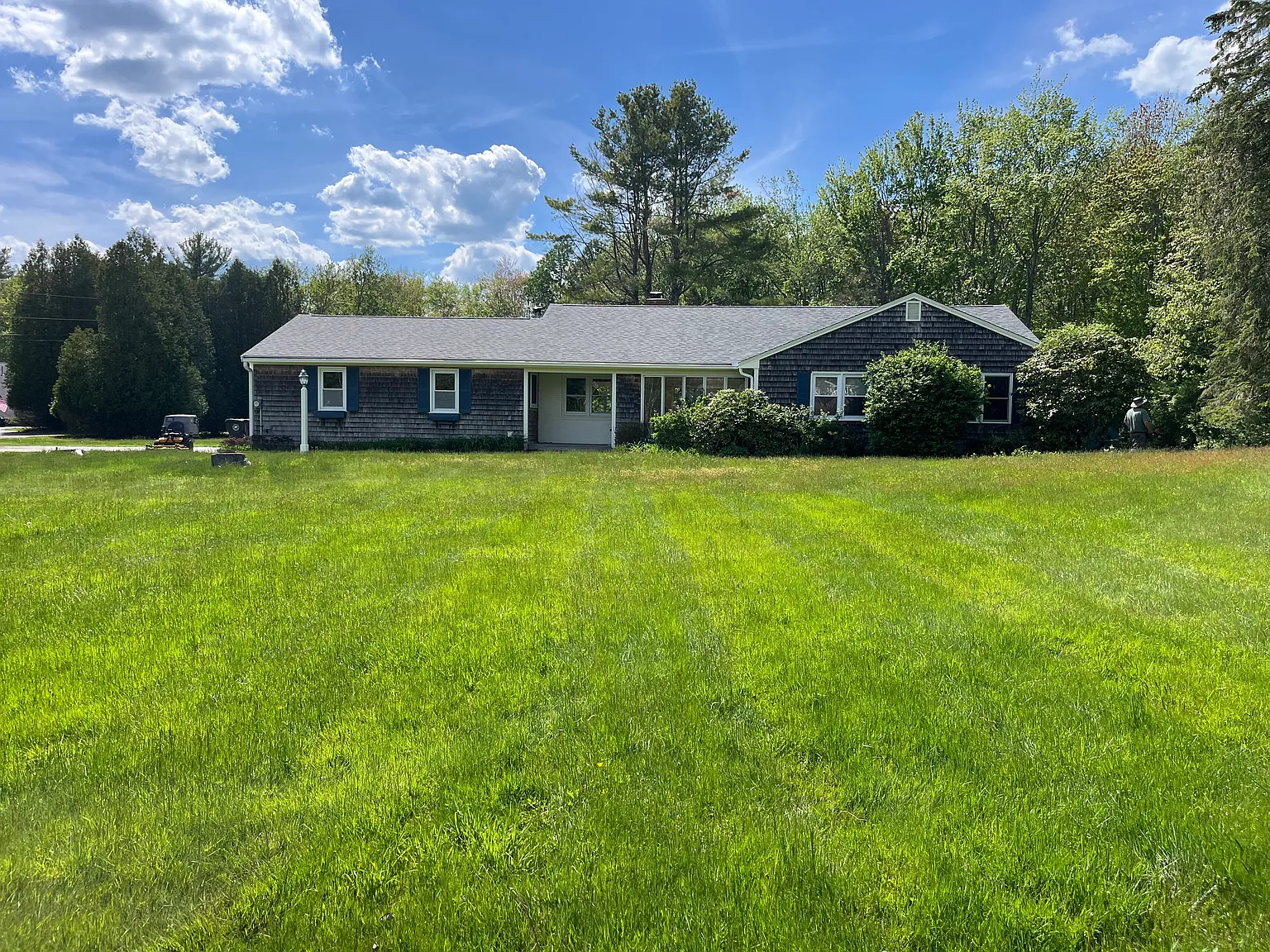 5 McKenney Ln — Photo 1