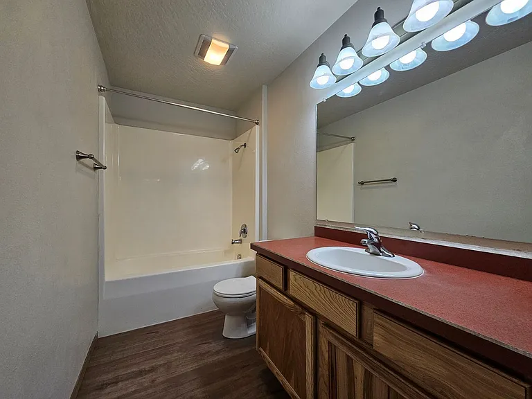4015 Galway Ave #A-D — Photo 7