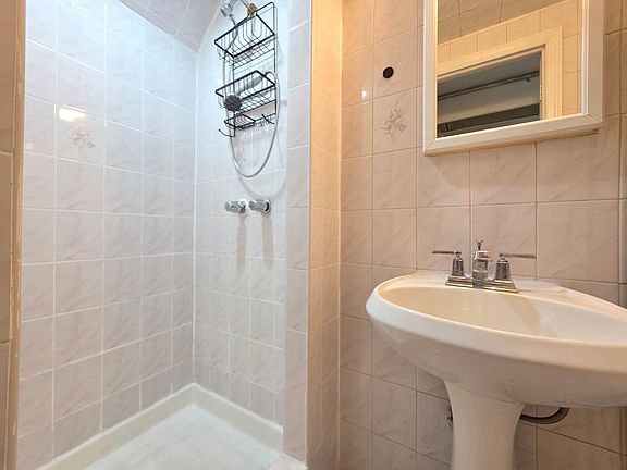 5th image of 2809 Avenue Y #Ll