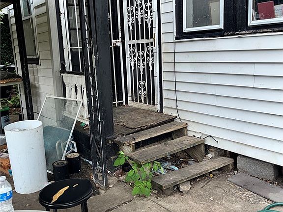 5th image of 1398 E 91st St