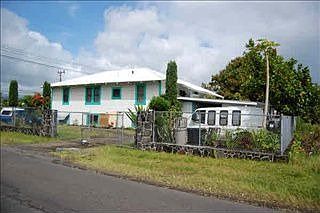2nd image of 687 Laukapu St
