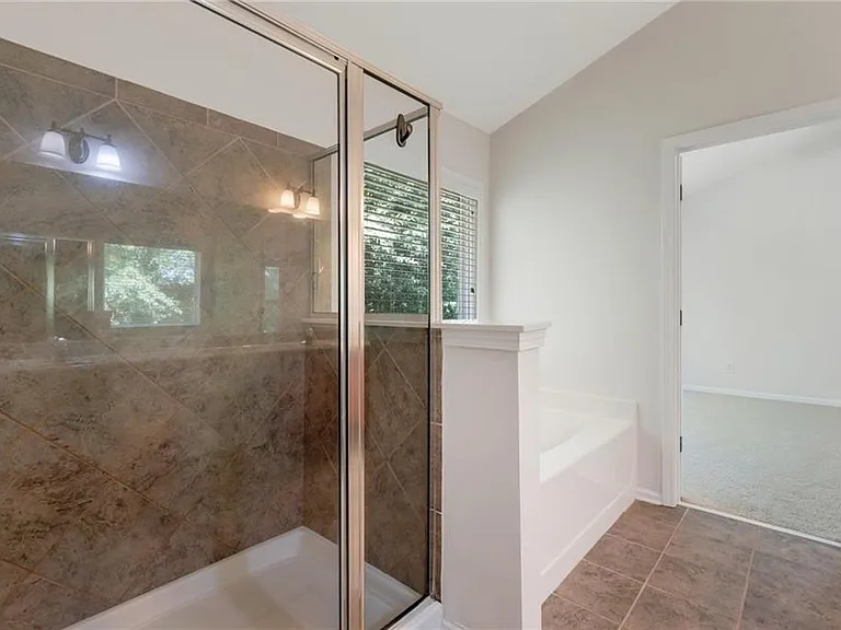 4262 Winslow Hill Ct — Photo 20