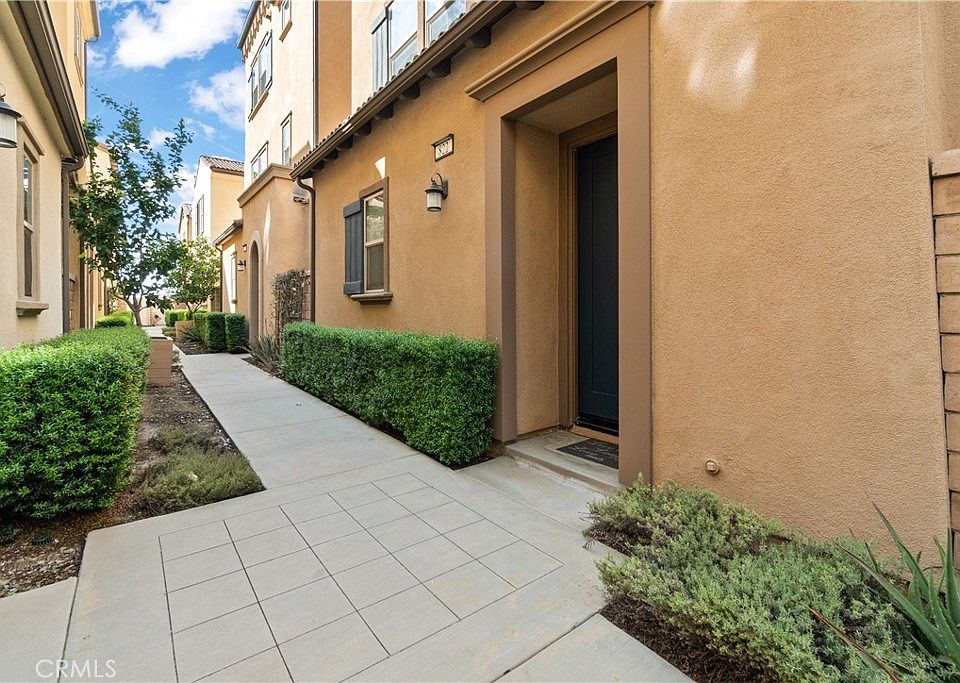 1st image of 822 Mandarin Way