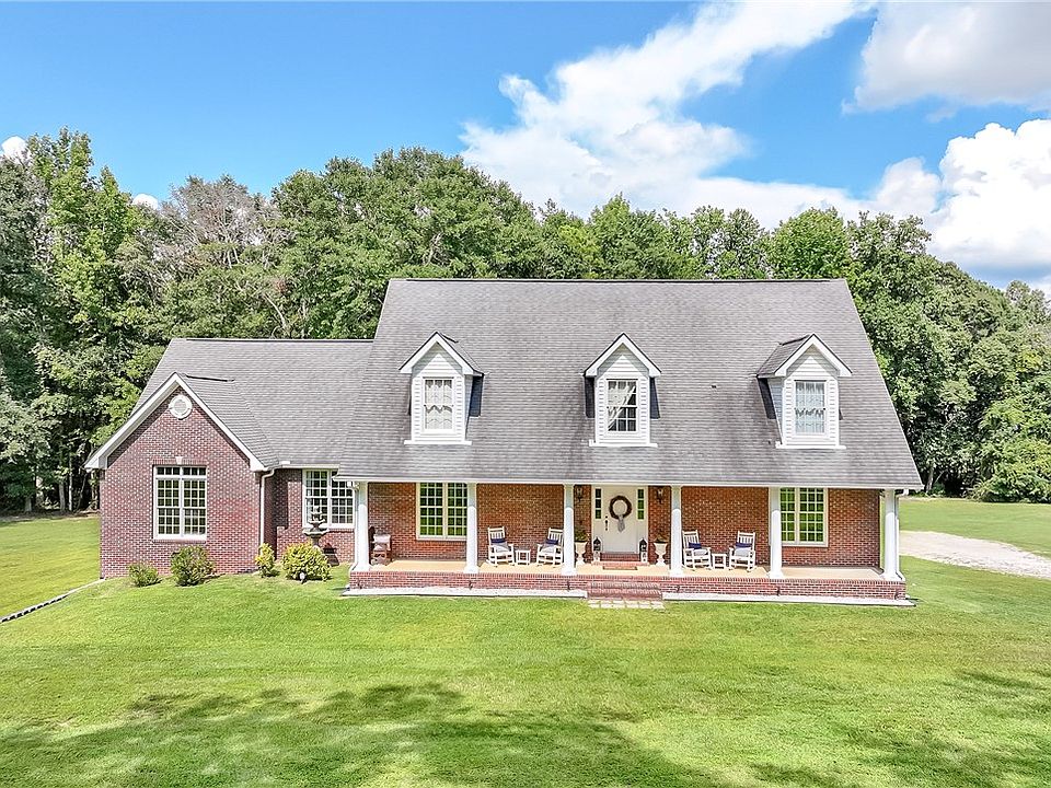 1st image of 2717 Lee Road 166