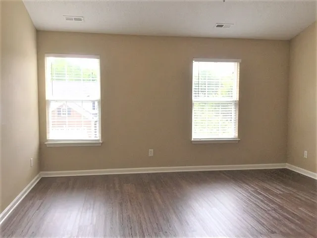 5148 Mabe Dr — Photo 11