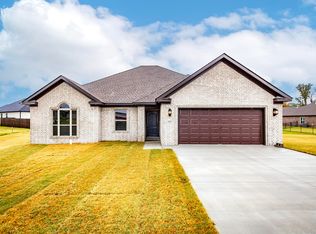 1005 Chavis Ct, Jacksonville, AR 72076