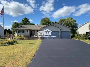 13770 Butternut St NW, Andover, MN 55304