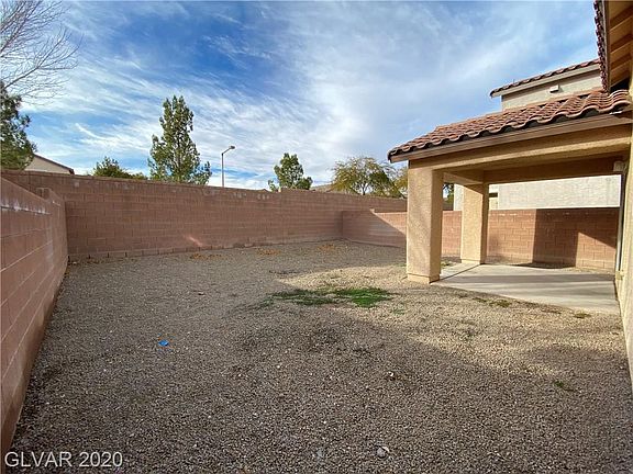 4th image of 8721 Dodds Canyon St #0
