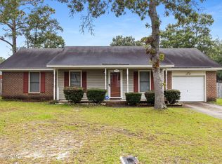 7313 Pebblebrook Dr, Fayetteville, NC 28314