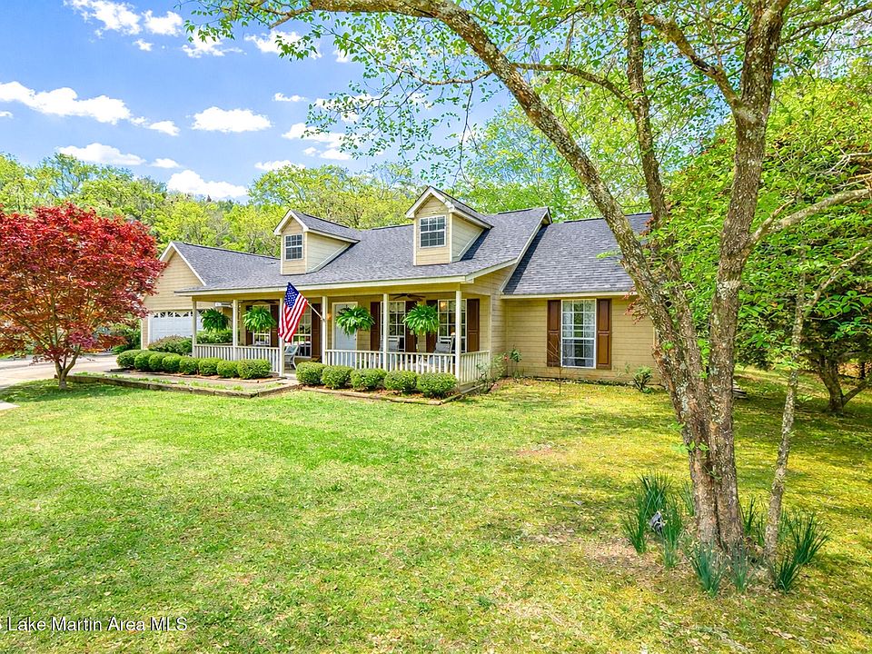 1st image of 268 Driftwood Dr