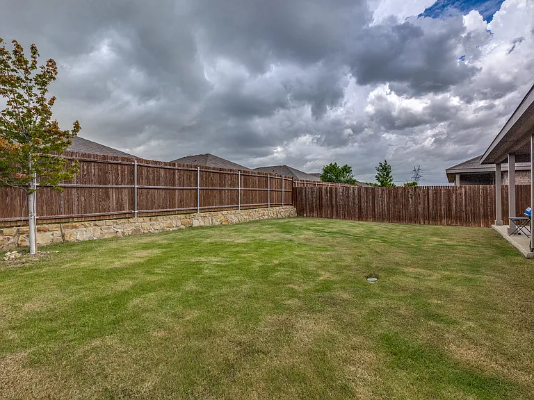 9509 Doverglen Dr — Photo 18
