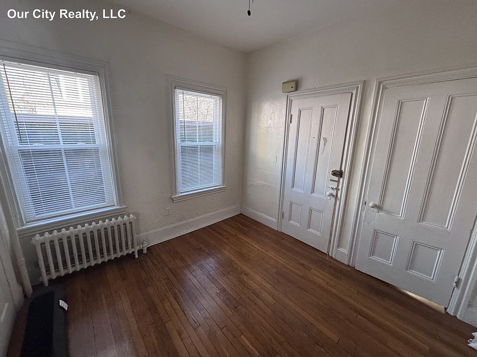 1st image of 1 Walker Ct #1
