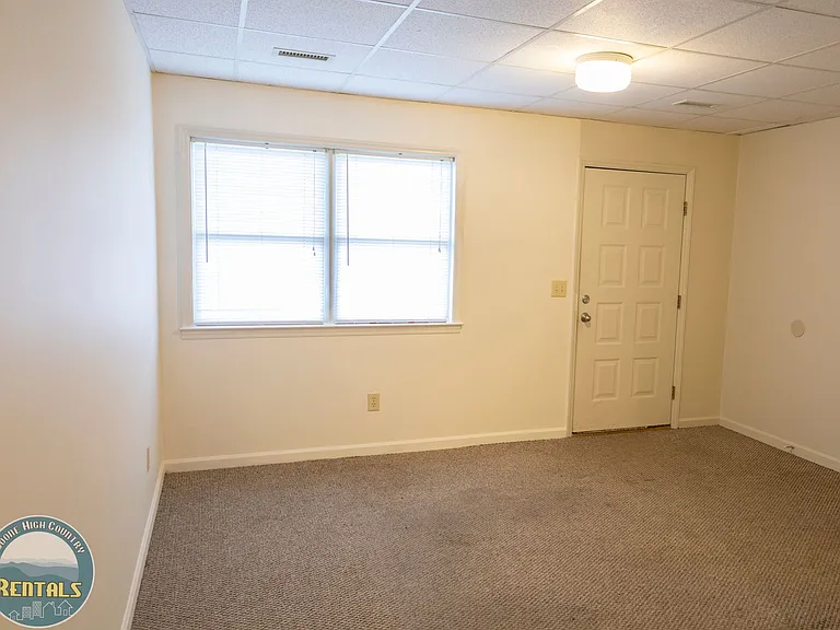 164 Boone Cir — Photo 9