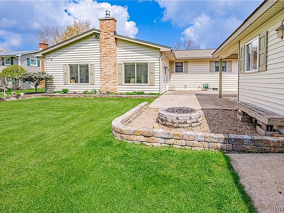 2nd image of 6456 Hope Ln